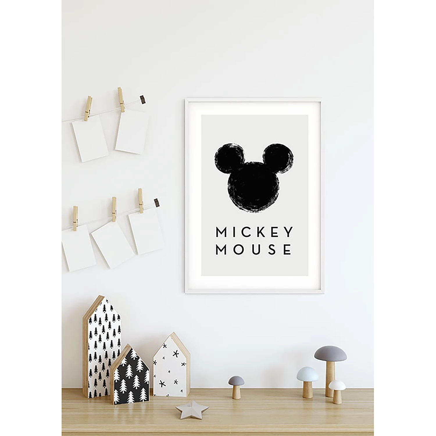 Komar Tableau déco Mickey Mouse Silhouette - Noir / Blanc - Papier - 50 x 70 cm 7 Komar Tableau déco Mickey Mouse Silhouette - Noir / Blanc - Papier - 50 x 70 cm – Image 7