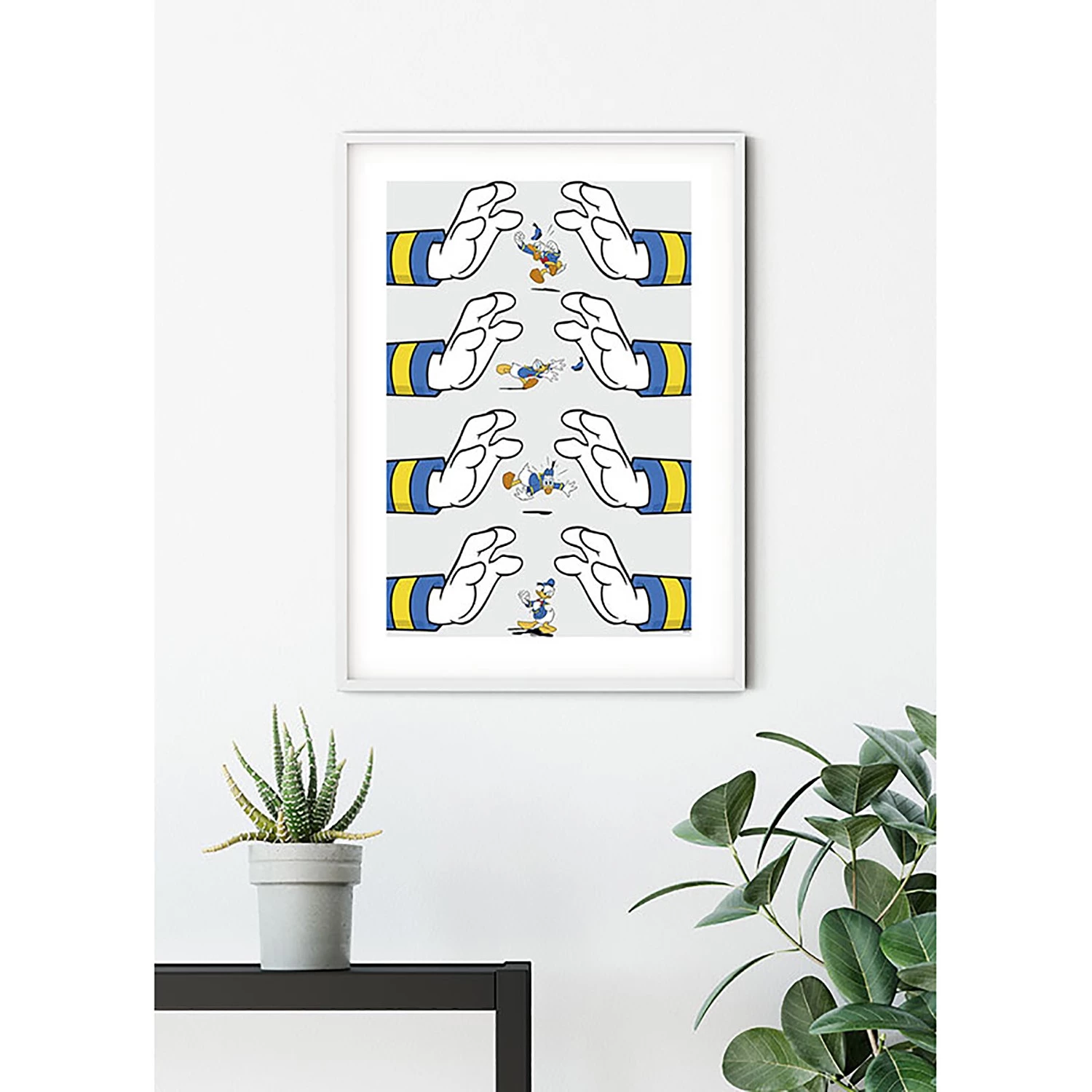 Komar Tableau déco Donald Duck Hands - Multicolore - Papier - 50 x 70 cm 6 Komar Tableau déco Donald Duck Hands - Multicolore - Papier - 50 x 70 cm – Image 6