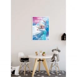 Komar Tableau déco Frozen 2 Elsa Action - Multicolore - Papier - 50 x 70 cm -Décorations murales enfant Soldes 1000326011 220125 1504330020 MOOD DETAILS P000000001000326011 mood