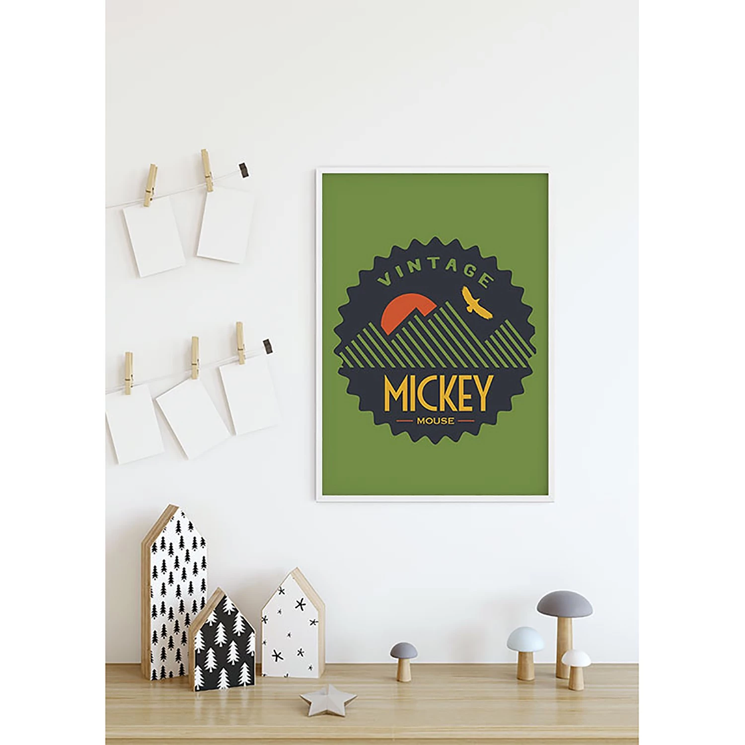 Komar Tableau déco Mickey Mouse Vintage - Multicolore - Papier - 50 x 70 cm 5 Komar Tableau déco Mickey Mouse Vintage - Multicolore - Papier - 50 x 70 cm – Image 5