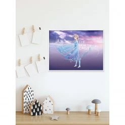 Komar Tableau déco Frozen Elsa The North Calls - Bleu / Violet - Papier - 70 x 50 cm -Décorations murales enfant Soldes 1000326049 220125 1504390022 MOOD DETAILS P000000001000326049 mood